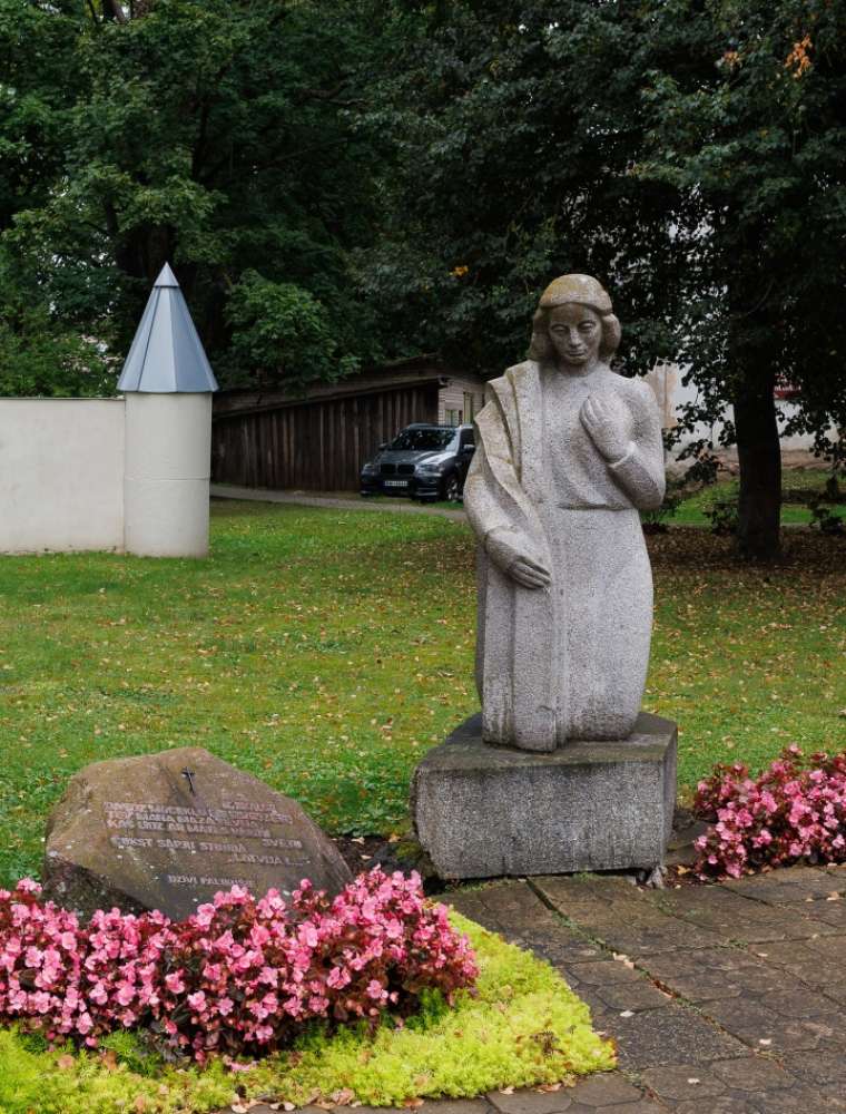 Monument to the politically persecuted