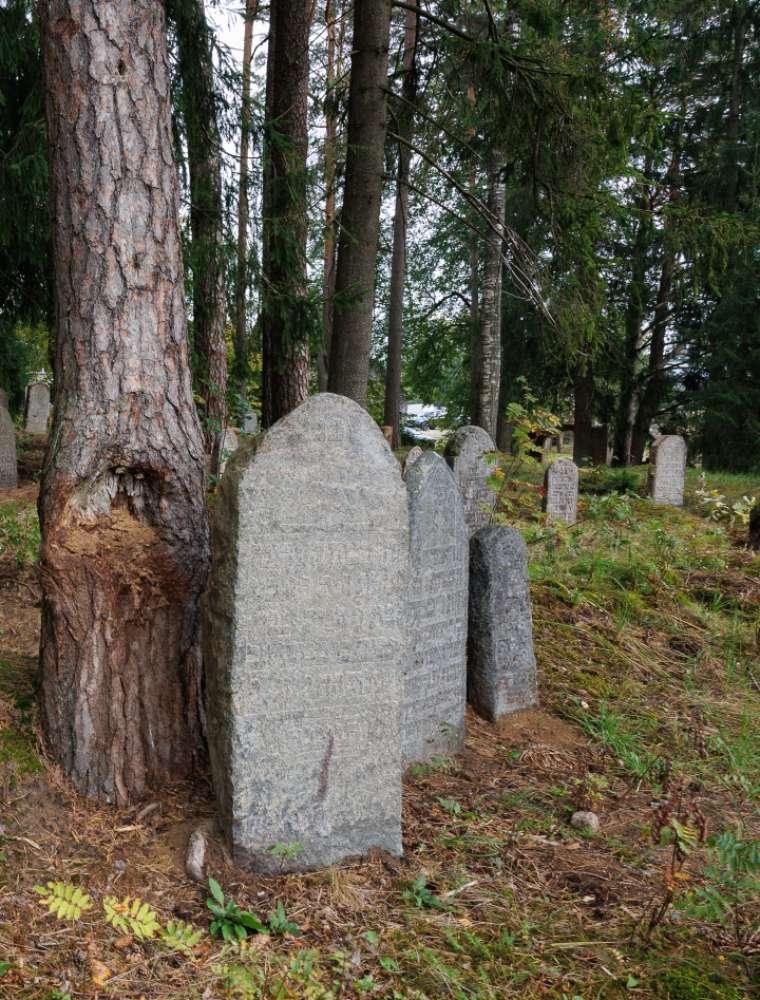 Riebini Jewish cemetery
