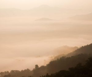 Quid autem habent admirationis, cum prope accesseris?