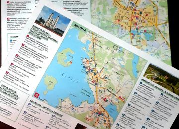 Maps and brochures