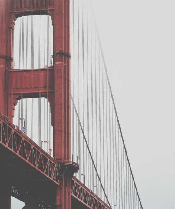 Atque hoc loco similitudines eas, quibus illi uti solent, dissimillimas proferebas.